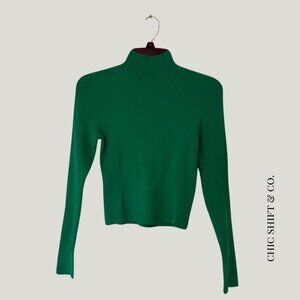 Divided | Cropped Turtleneck | Kelly Green | M
